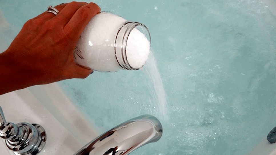 Soda-Bad zur Vergrößerung des Penis